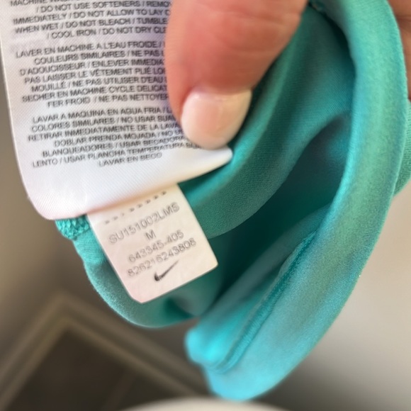 Nike Racerback Tank - Picture 4 of 4